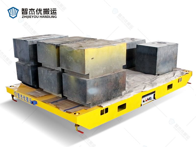 CWX-5T差速轉(zhuǎn)向 集裝箱無(wú)軌搬運(yùn)車(chē)