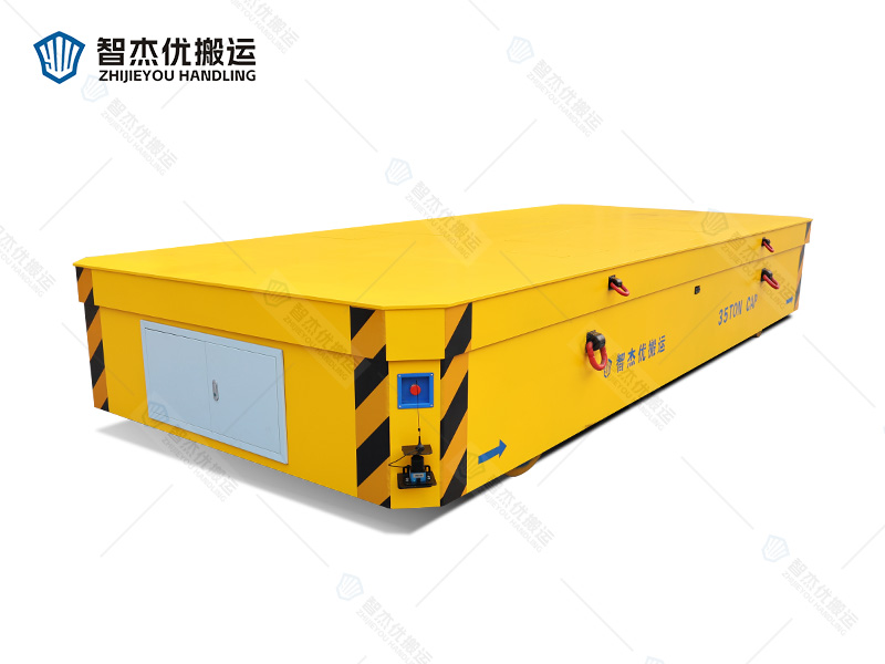 35噸升降全向無軌車